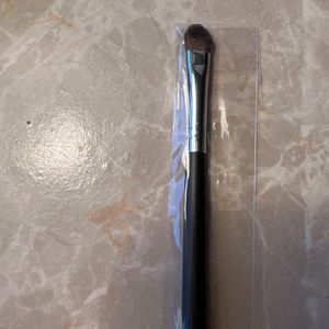 Morphe-M709-Pointed packer brush